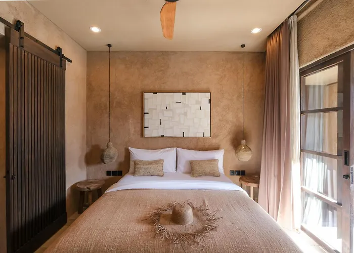 De Lujo At Bocoa Villa Canggu (Bali)